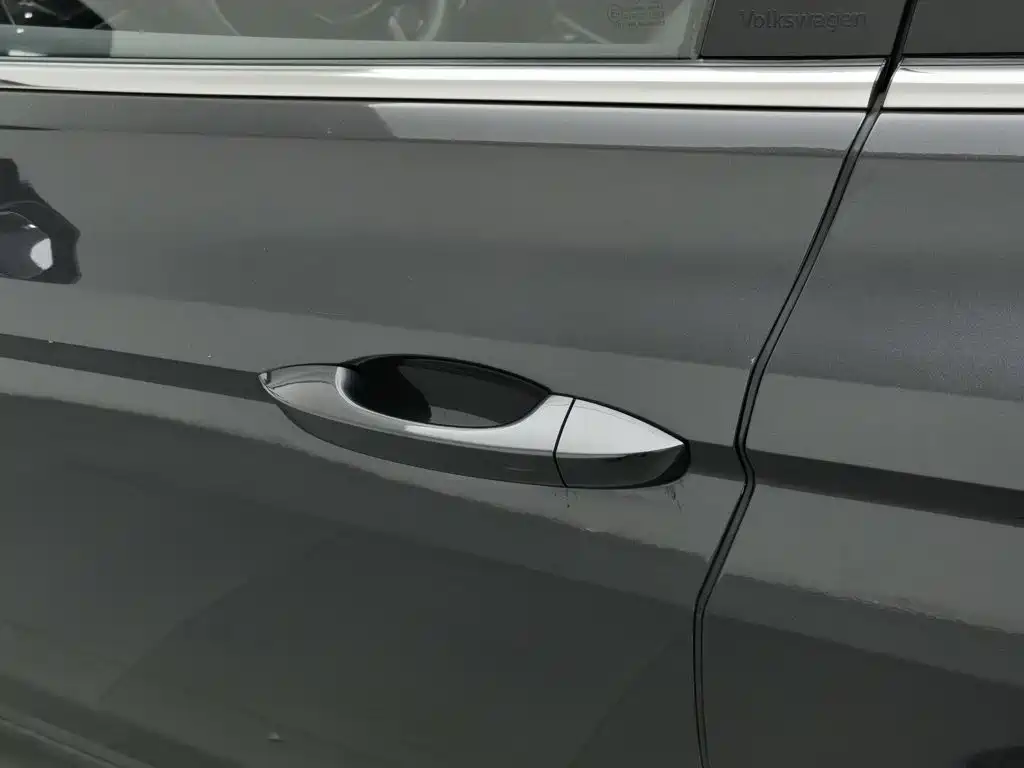 Volkswagen Bora — миниатюра 18