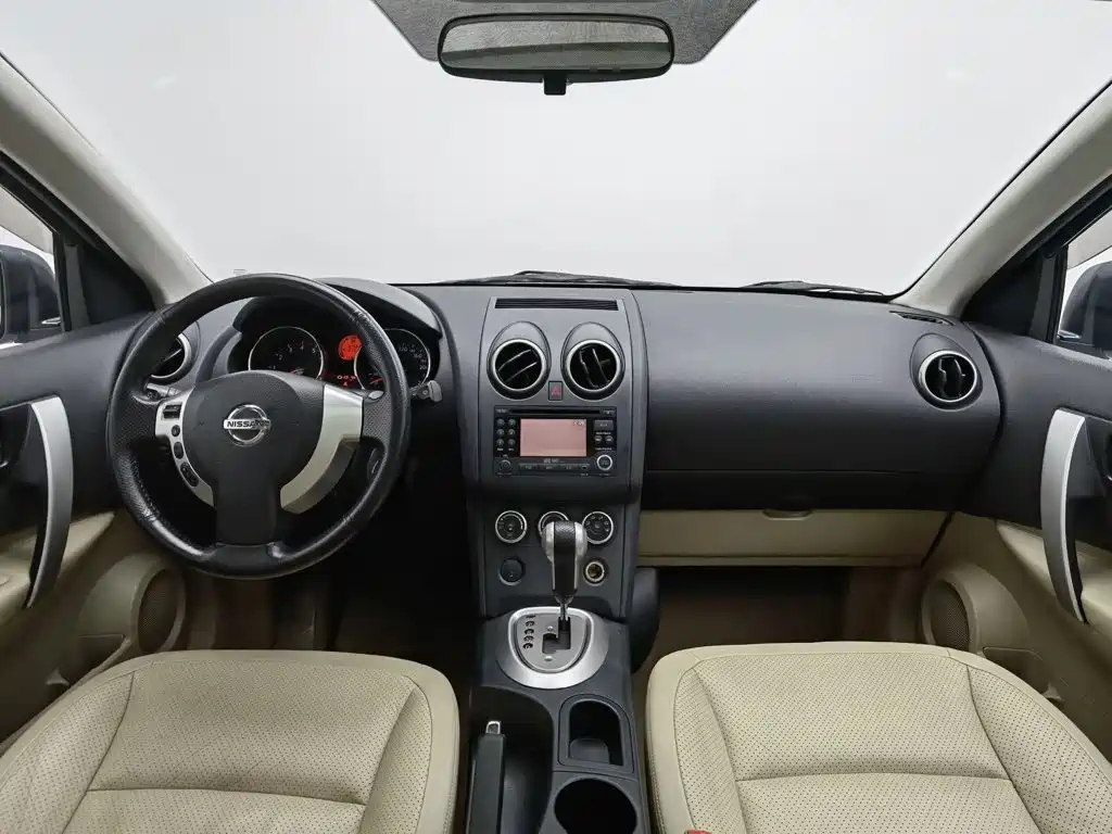 Nissan Qashqai — миниатюра 5