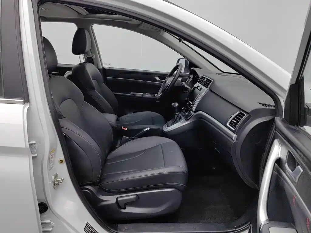 Haval M6 — миниатюра 23