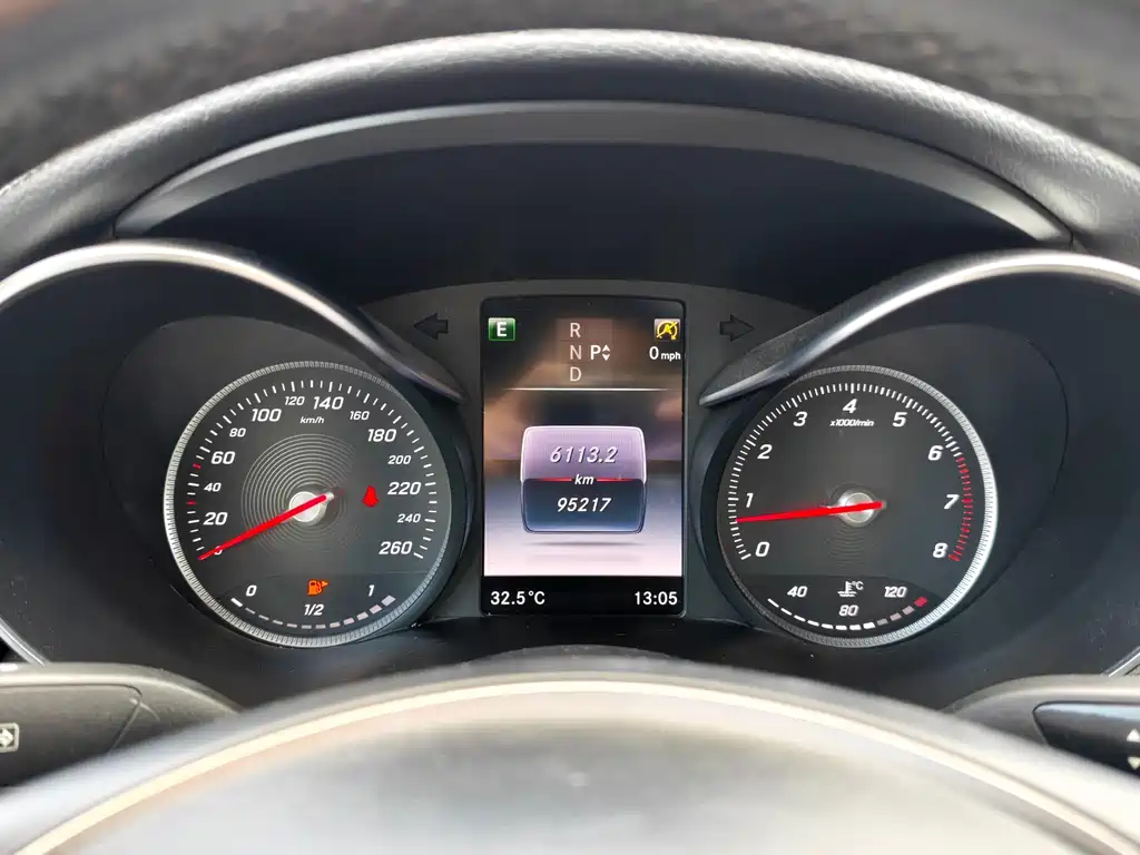 Mercedes-Benz C-Class — миниатюра 10