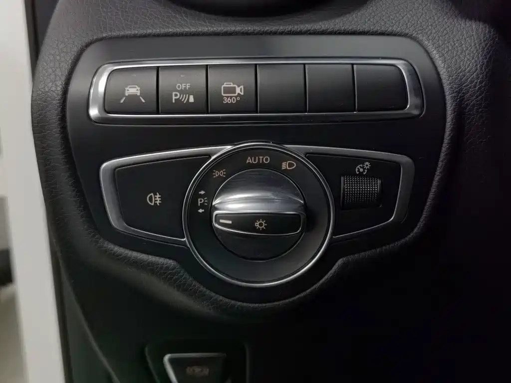 Mercedes-Benz GLC — миниатюра 21