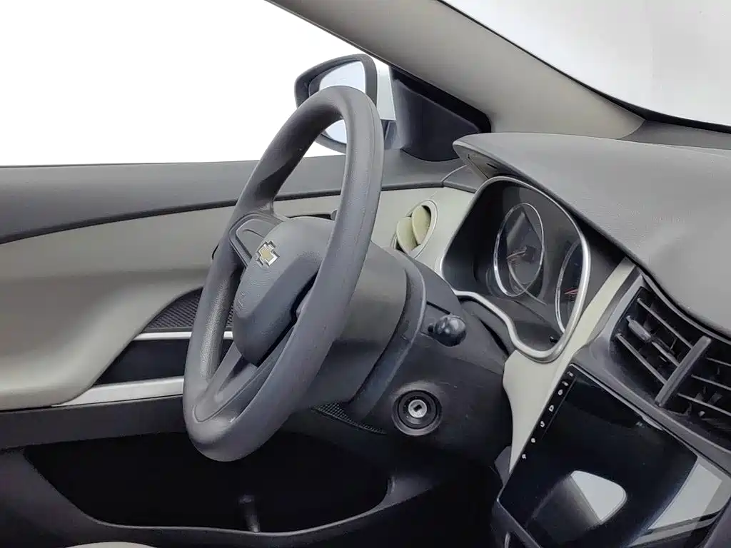 Chevrolet Sail — миниатюра 22