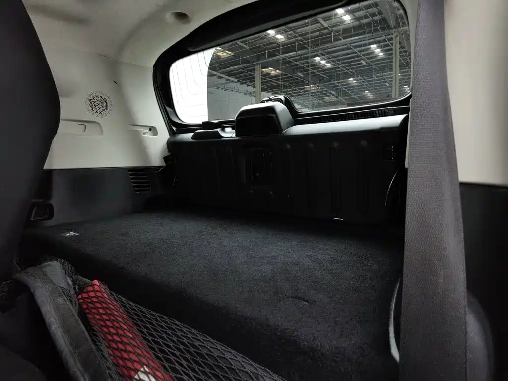 smart Smart Fortwo — миниатюра 15