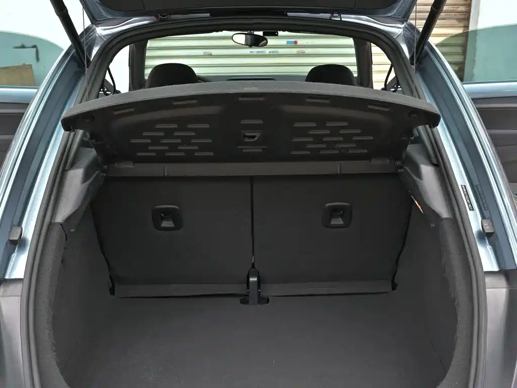 Volkswagen Beetle — миниатюра 17