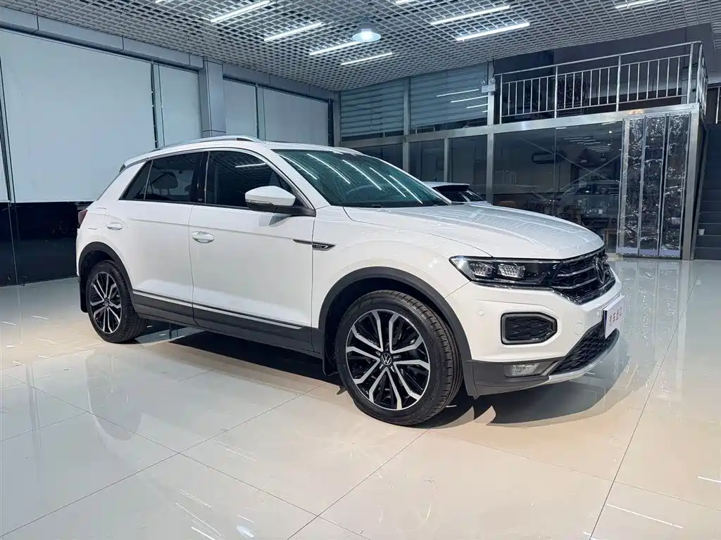 VOLKSWAGEN T ROC EXPLORING SONGS