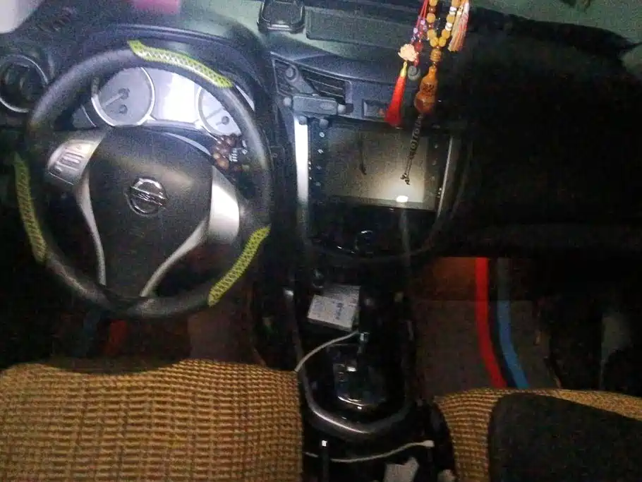 Nissan Terra — миниатюра 12