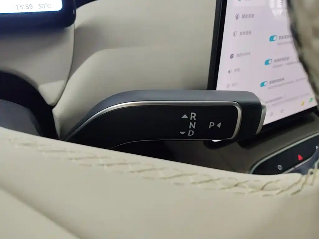NIO ET5 — миниатюра 14