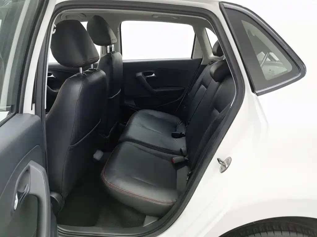 Volkswagen Polo — миниатюра 15
