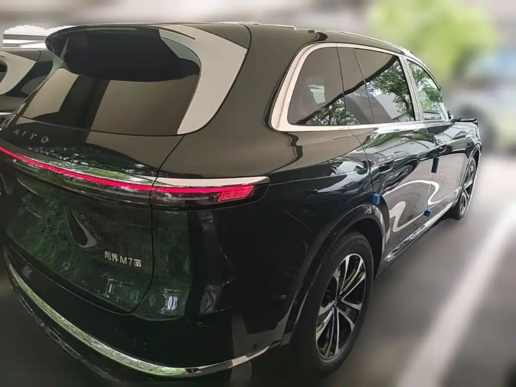 AITO AITO M7 — миниатюра 10