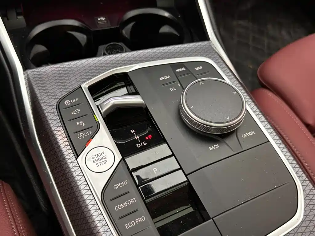 BMW 3 Series — миниатюра 16