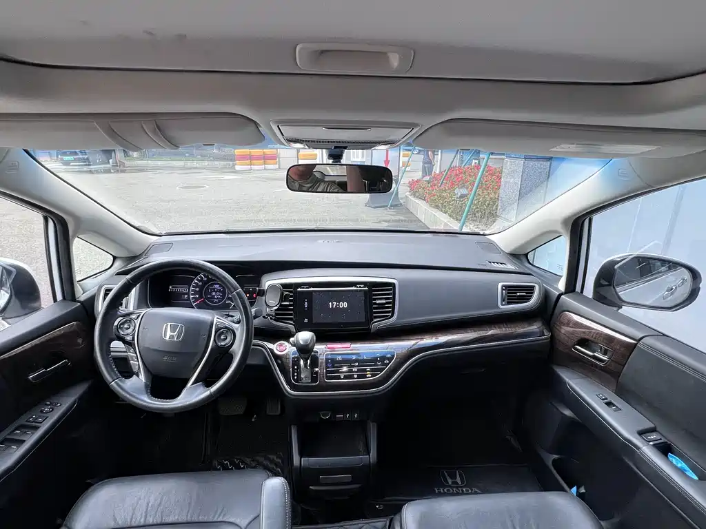 Honda Odyssey — миниатюра 9
