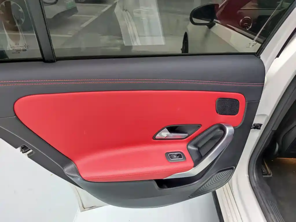 Mercedes-Benz A-Class AMG — миниатюра 8