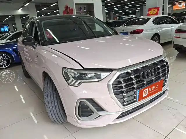AUDI Q3 2020