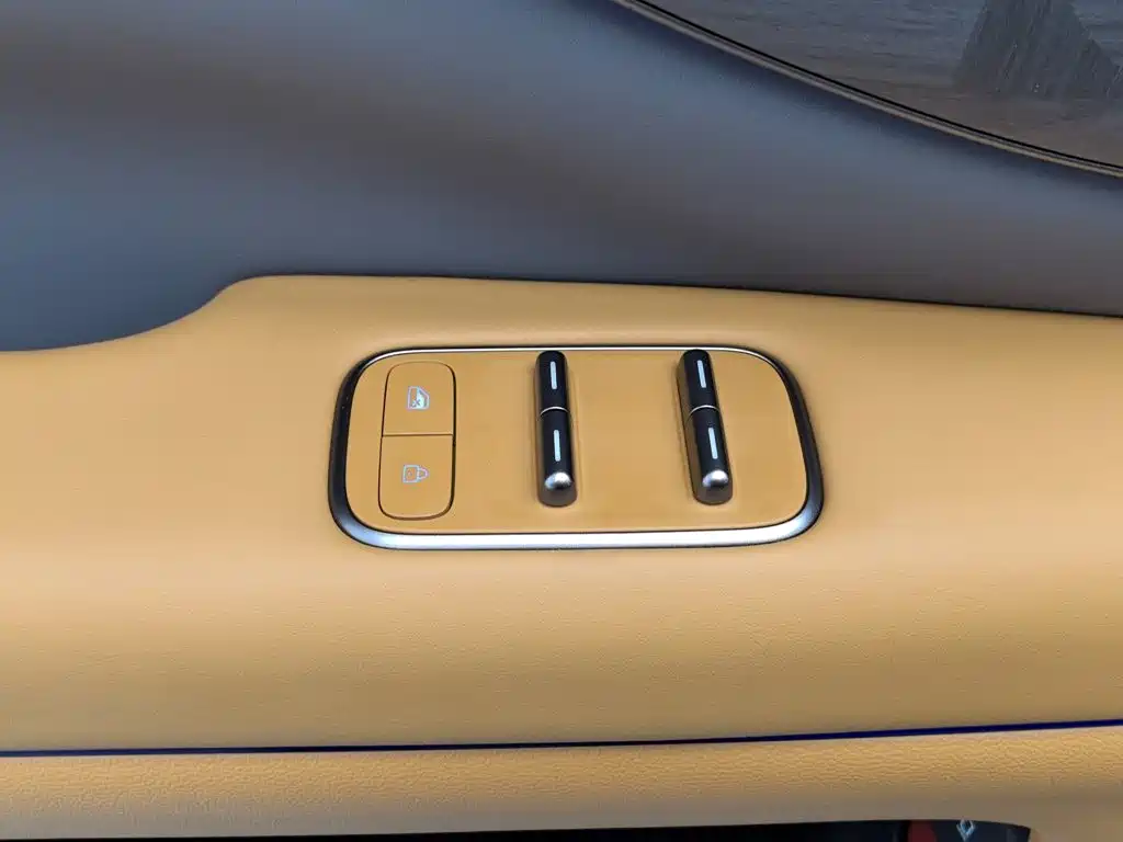 IM IM LS8 — миниатюра 9
