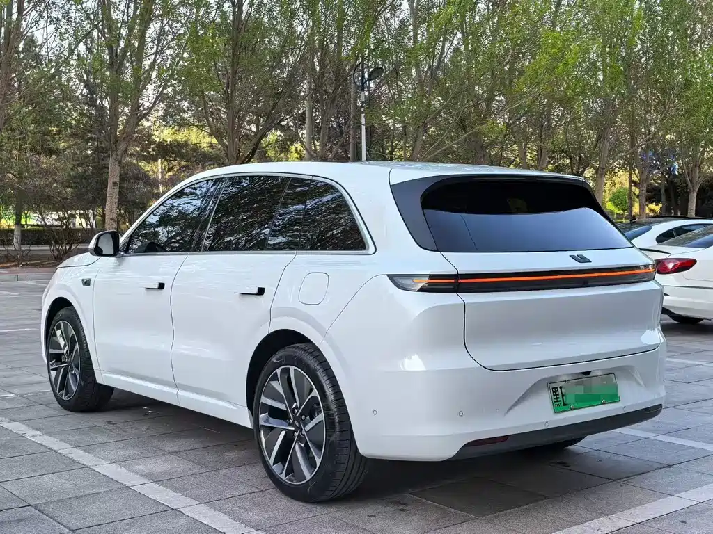 Li Auto L6 2024 Pro