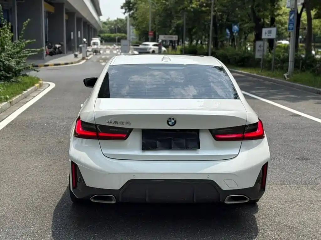 BMW 3 Series — миниатюра 5