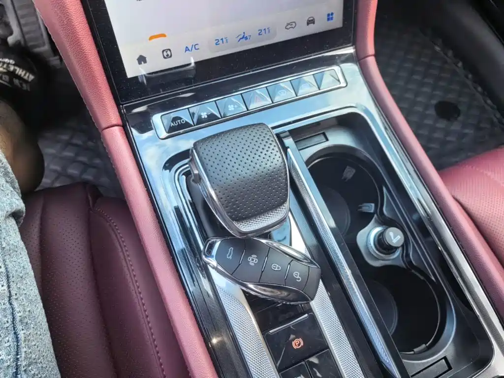 Hongqi Hongqi H5 PHEV — миниатюра 19