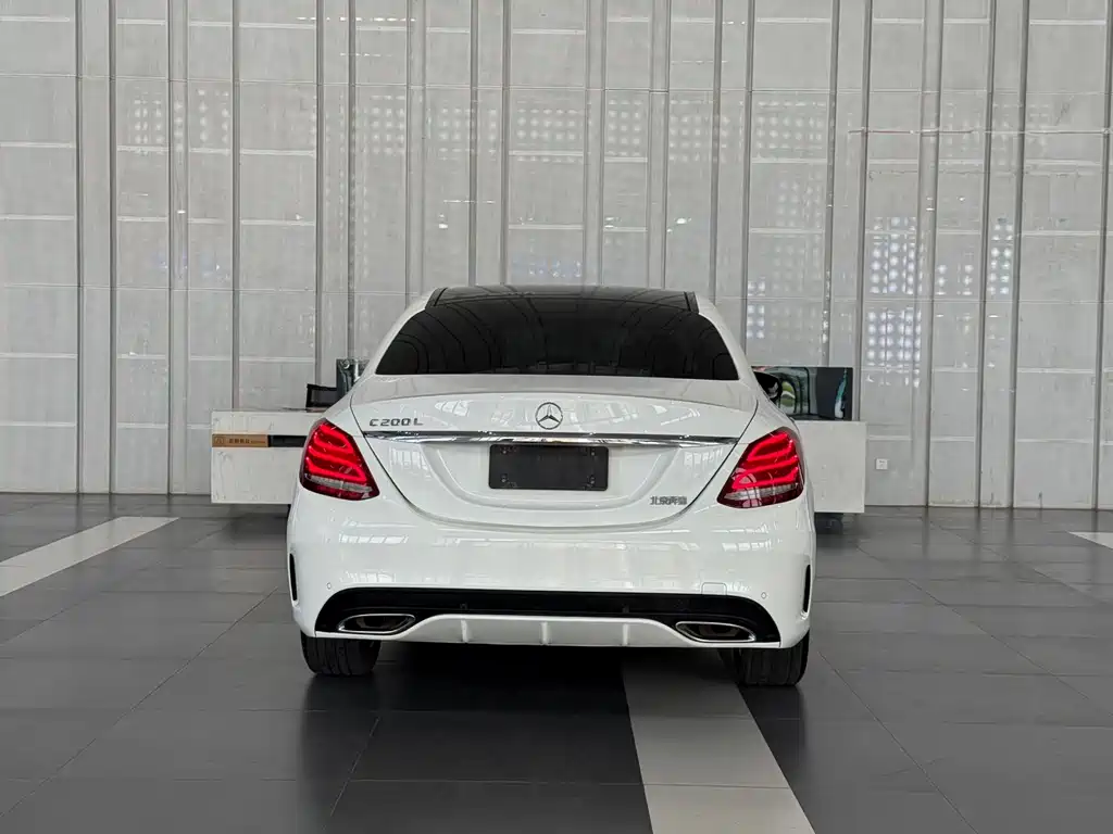 Mercedes-Benz C-Class — миниатюра 5
