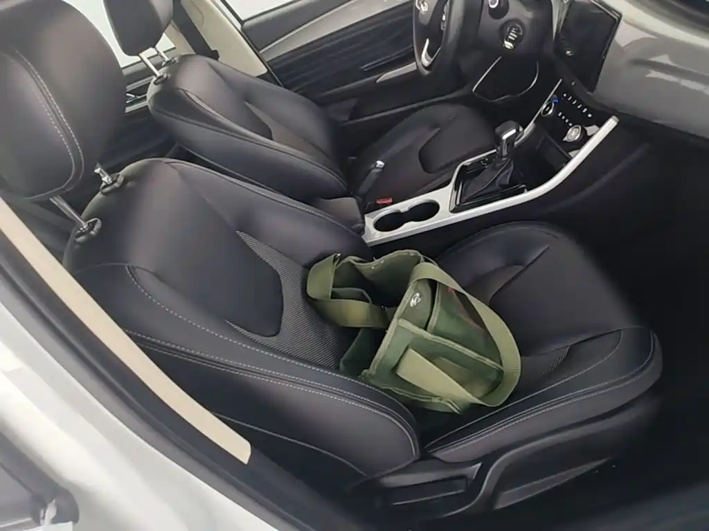 Chery Arrizo 5 — миниатюра 25