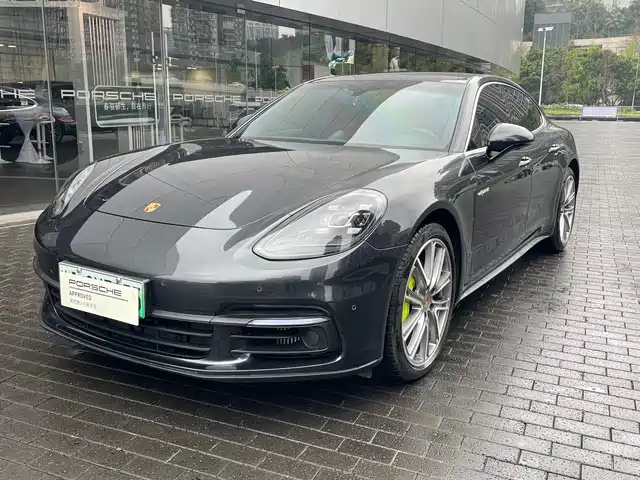 PORSCHE PANAMERA NEW ENERGY 2020