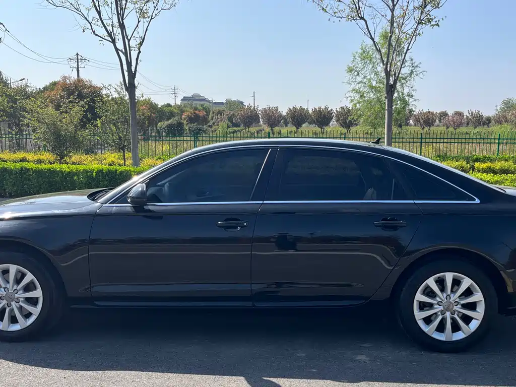 Audi A6L 2012 TFSI Comfort