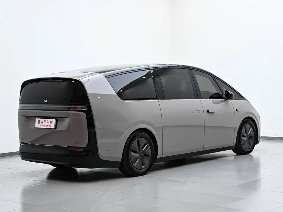 Li Auto Li MEGA — миниатюра 7