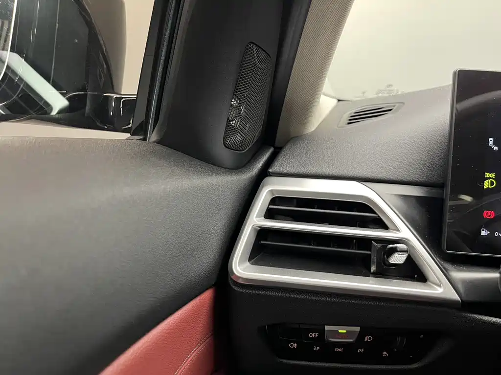 BMW 3 Series — миниатюра 21