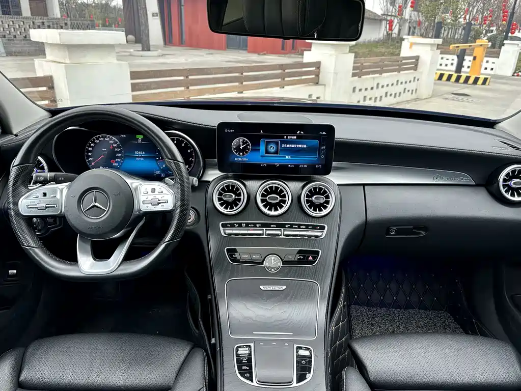 MERCEDES-BENZ C CLASS