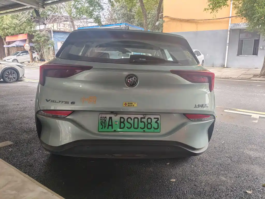 BUICK SLIGHTLY BLUE 6