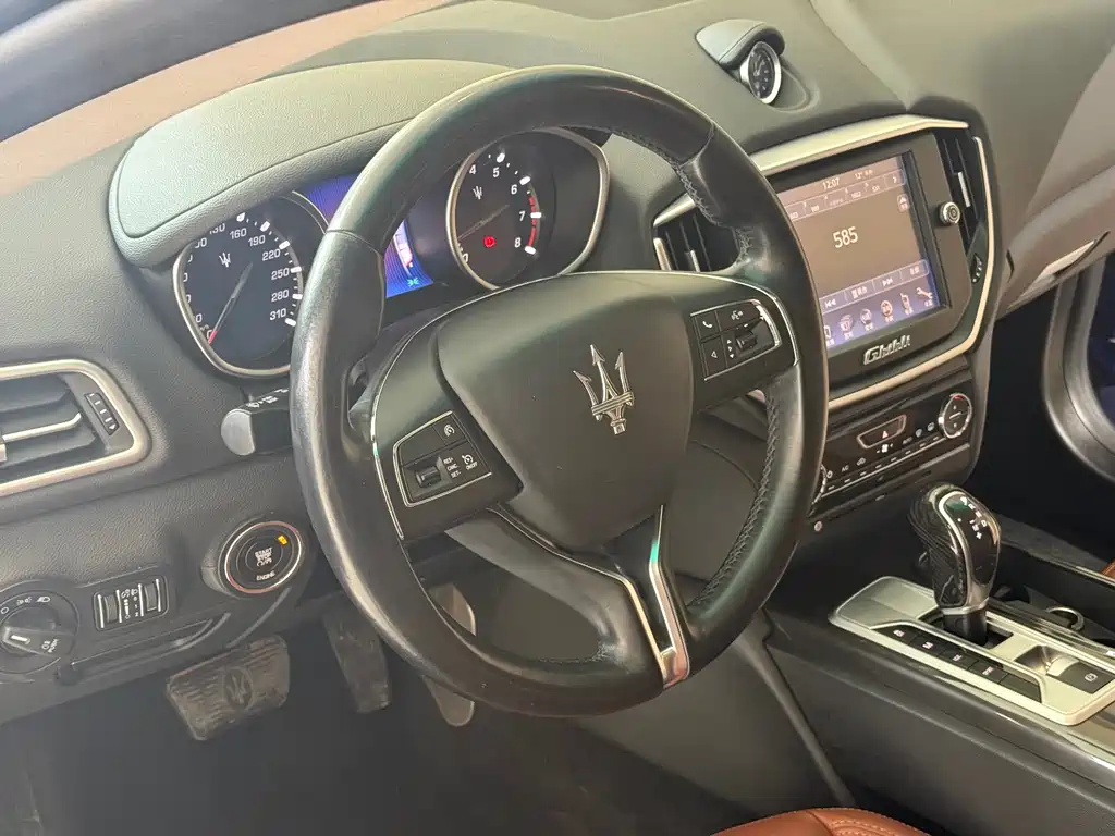 Maserati Ghibli 2014 3.0T Standard