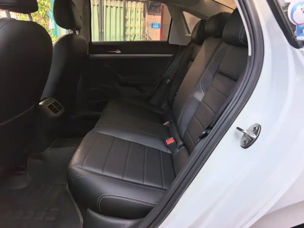 Volkswagen Lavida — миниатюра 17
