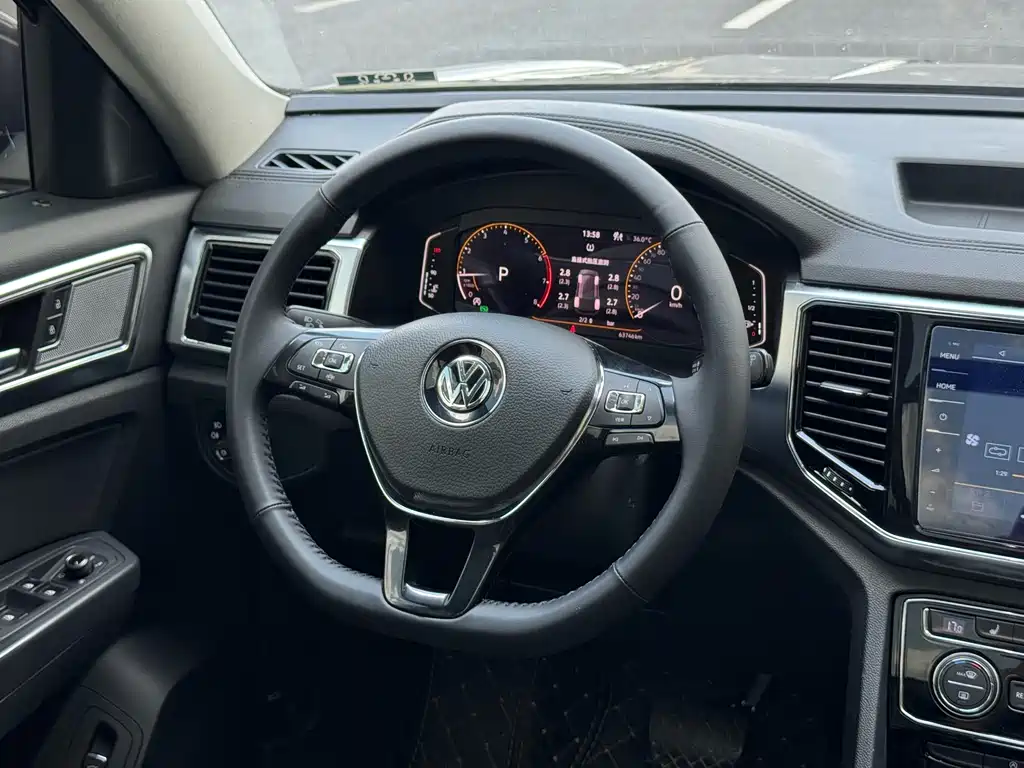 Volkswagen Teramont — миниатюра 8