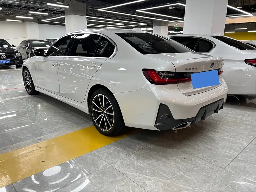 BMW 3 Series — миниатюра 18