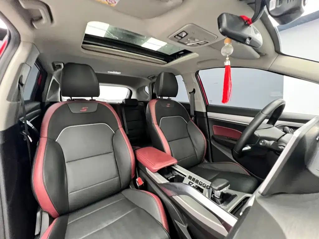 Geely Binyue — миниатюра 12