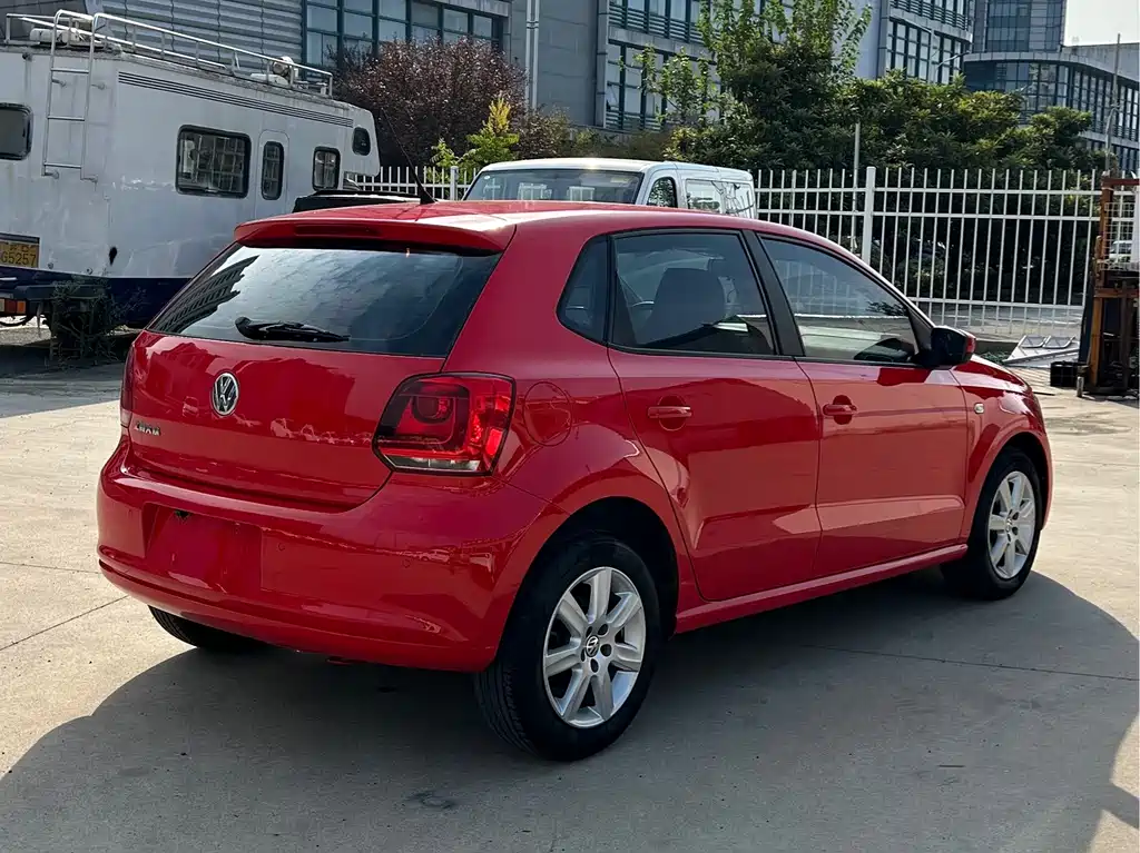Volkswagen Polo — миниатюра 4
