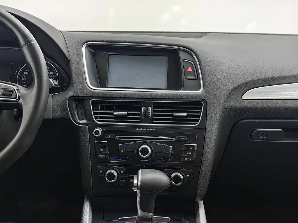 Audi Q5 — миниатюра 12