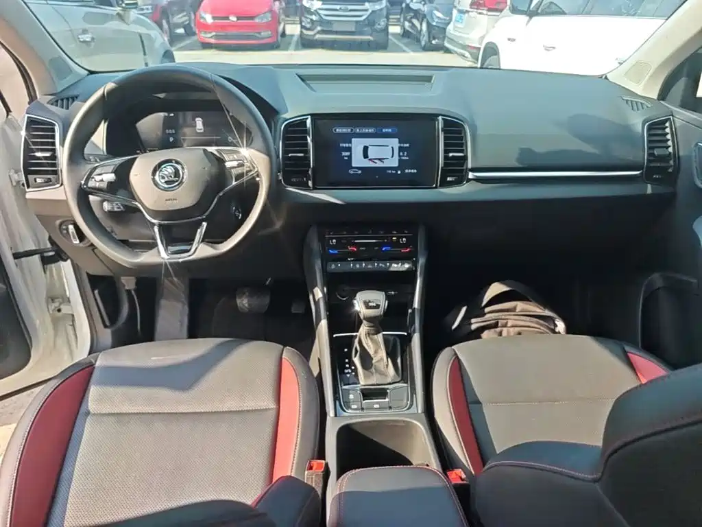 Skoda Karoq — миниатюра 10