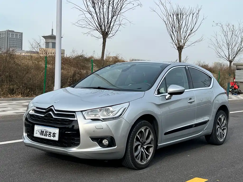 DS DS 4 2015