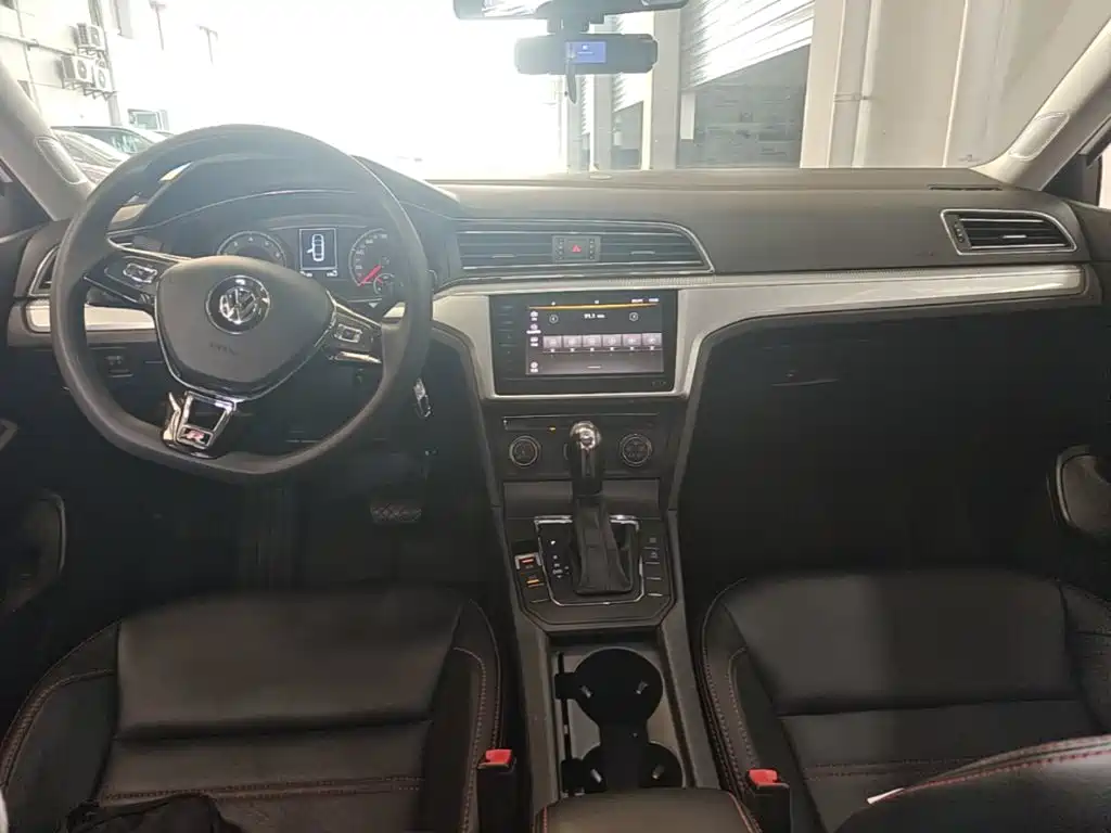 Volkswagen Lamando — миниатюра 14