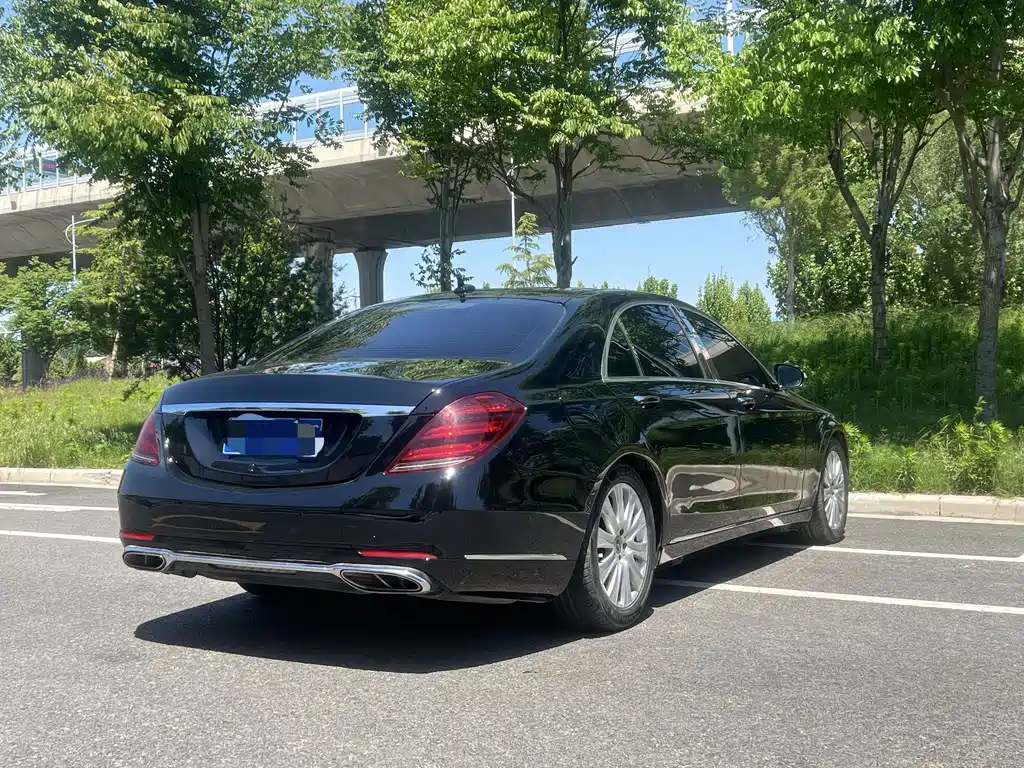 Mercedes-Benz S-Class — миниатюра 3