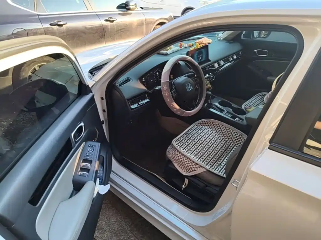 Honda Civic — миниатюра 19
