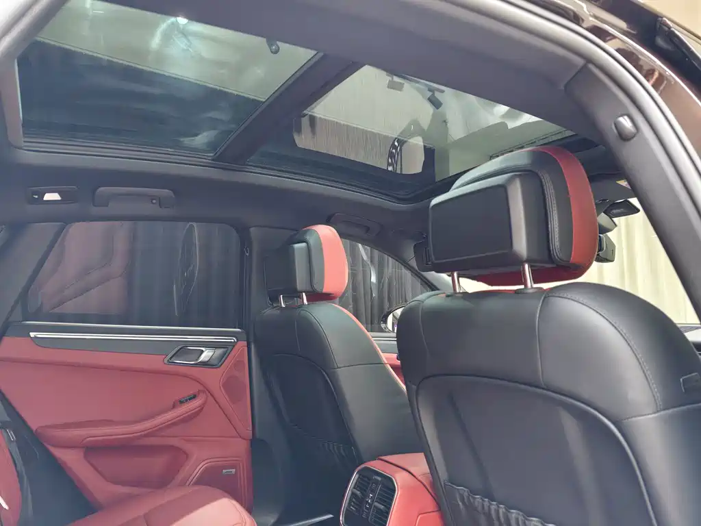 Porsche Macan — миниатюра 21
