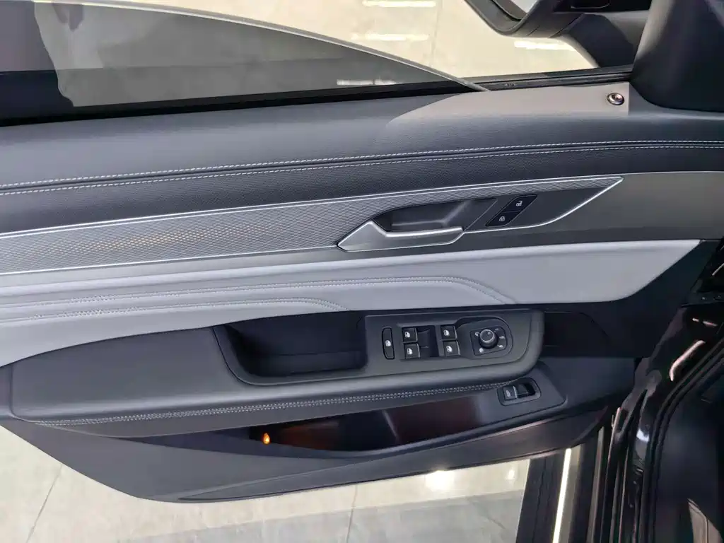 Volkswagen Tavendor — миниатюра 11