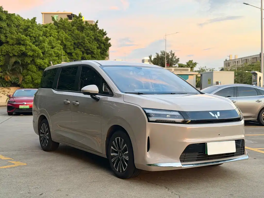 Wuling Звездный свет 730 Новая энергия — миниатюра 3