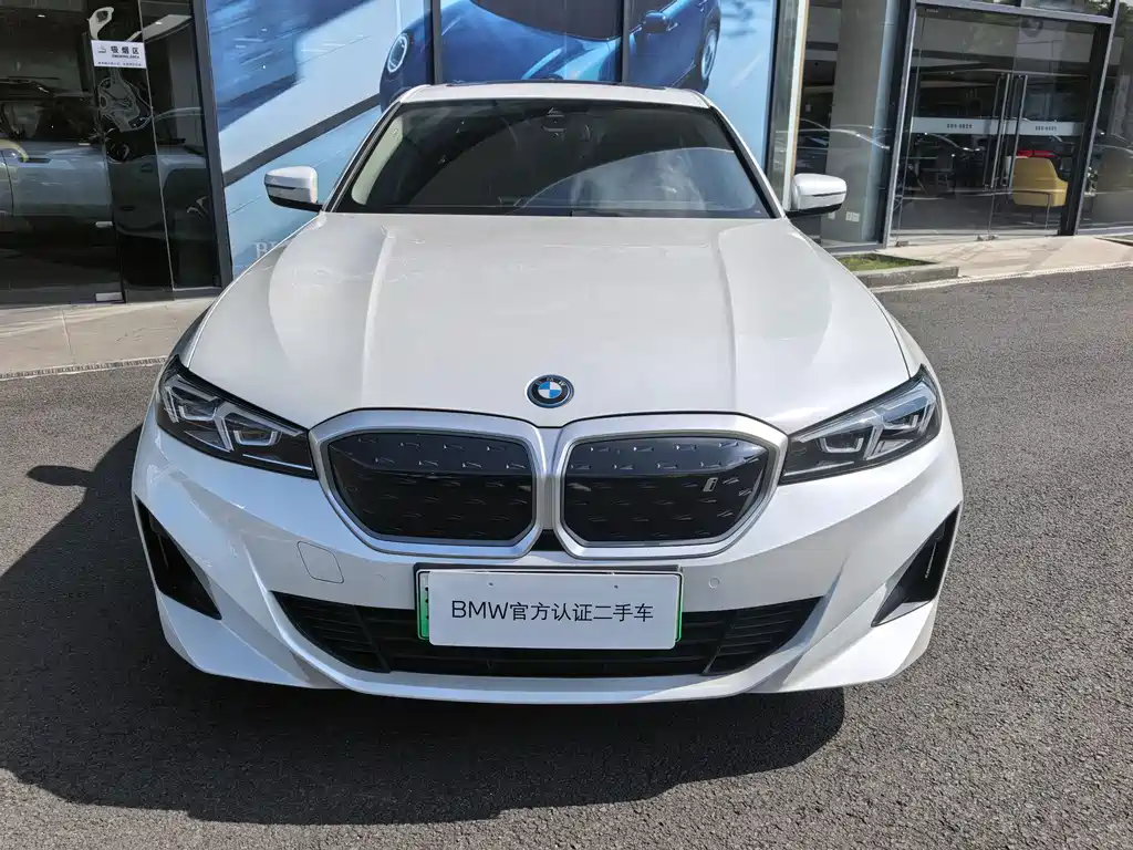 BMW i3 — миниатюра 2