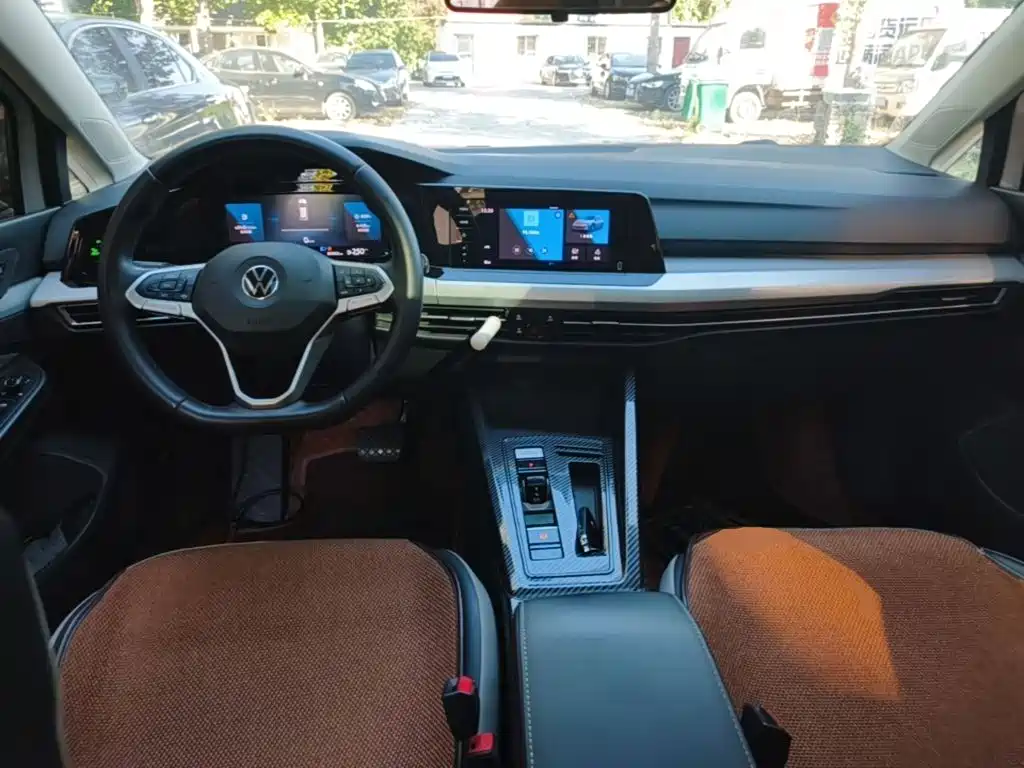 Volkswagen Golf — миниатюра 10