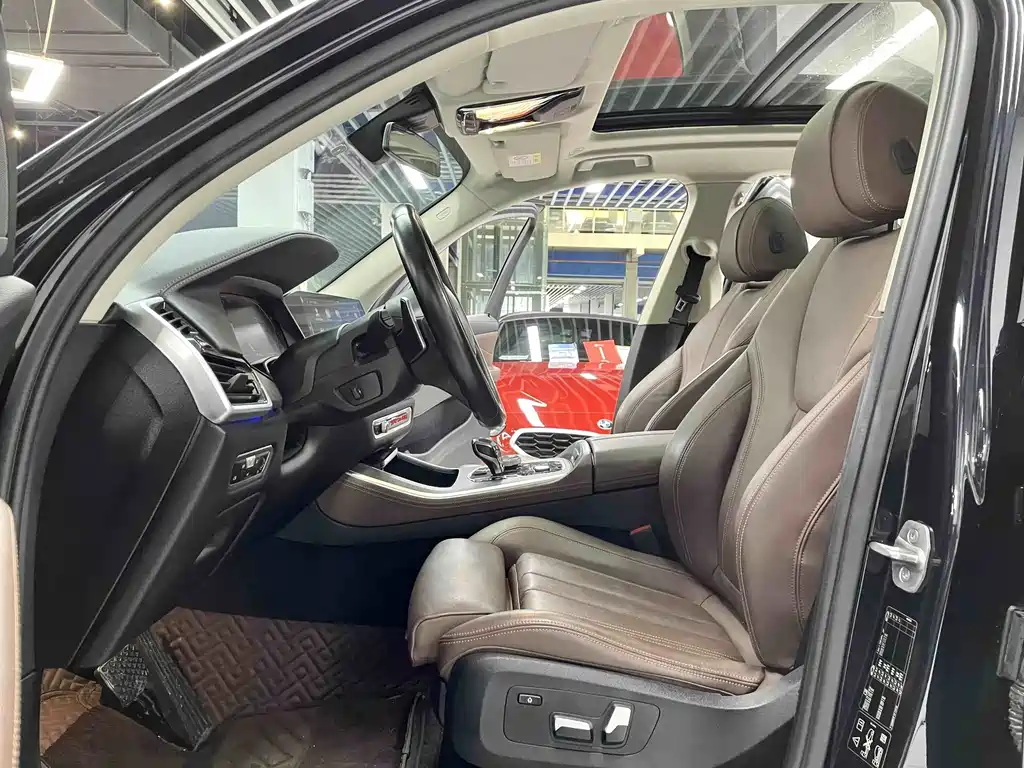 BMW X5 (Import) — миниатюра 8