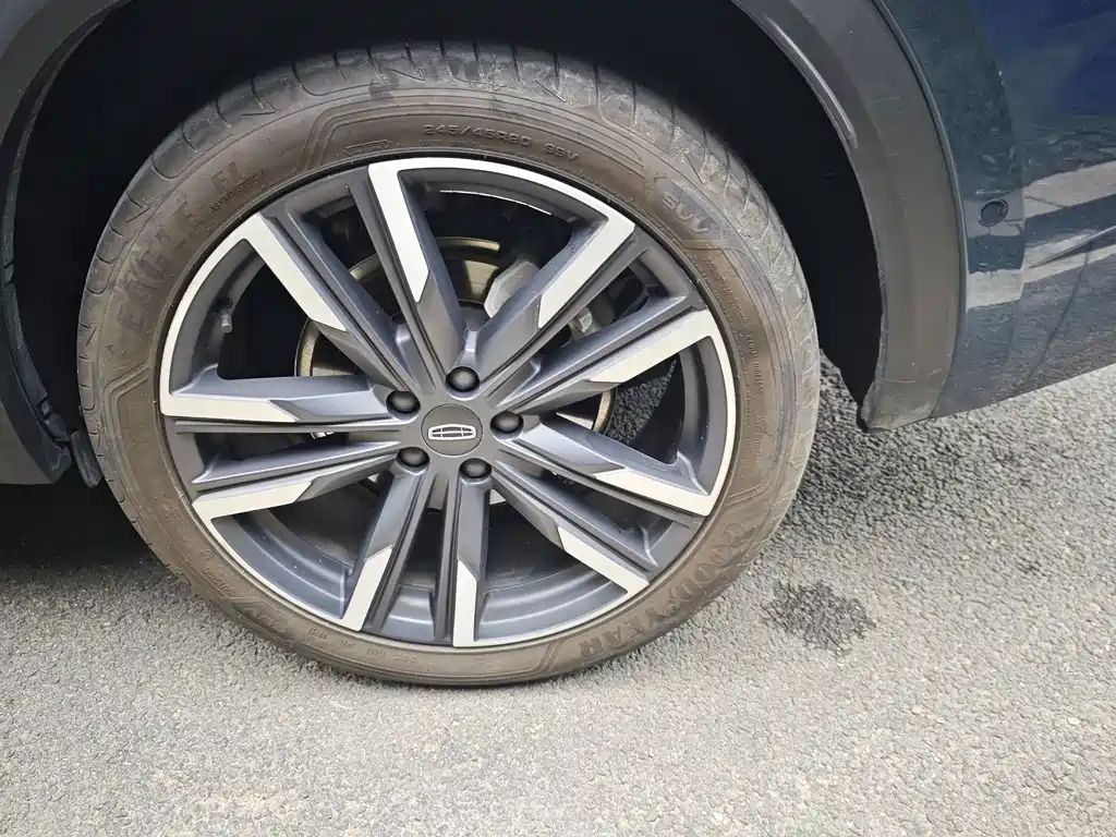 Geely Xingyue L — миниатюра 11