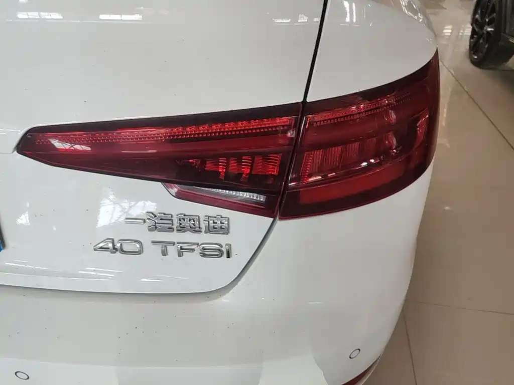 Audi A4L — миниатюра 8