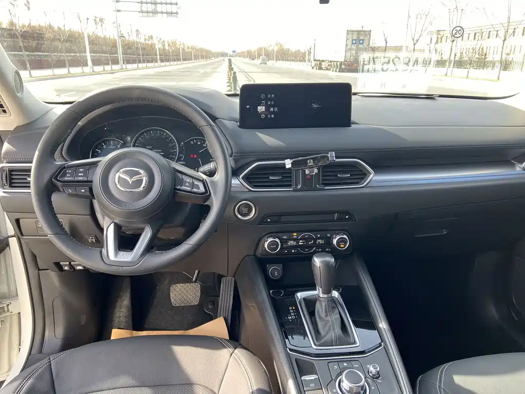 MAZDA CX 5